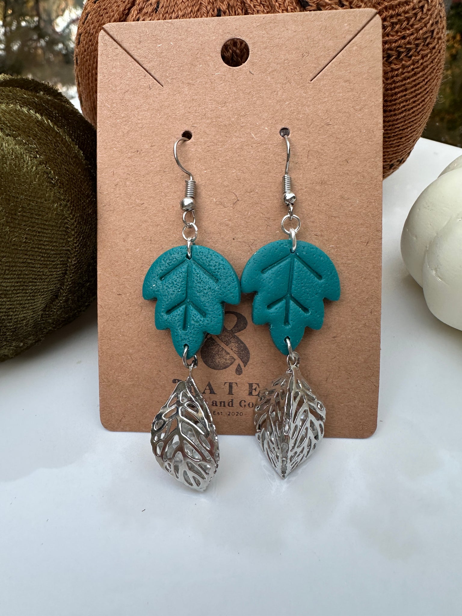 Fall leaves (little bubs styled)