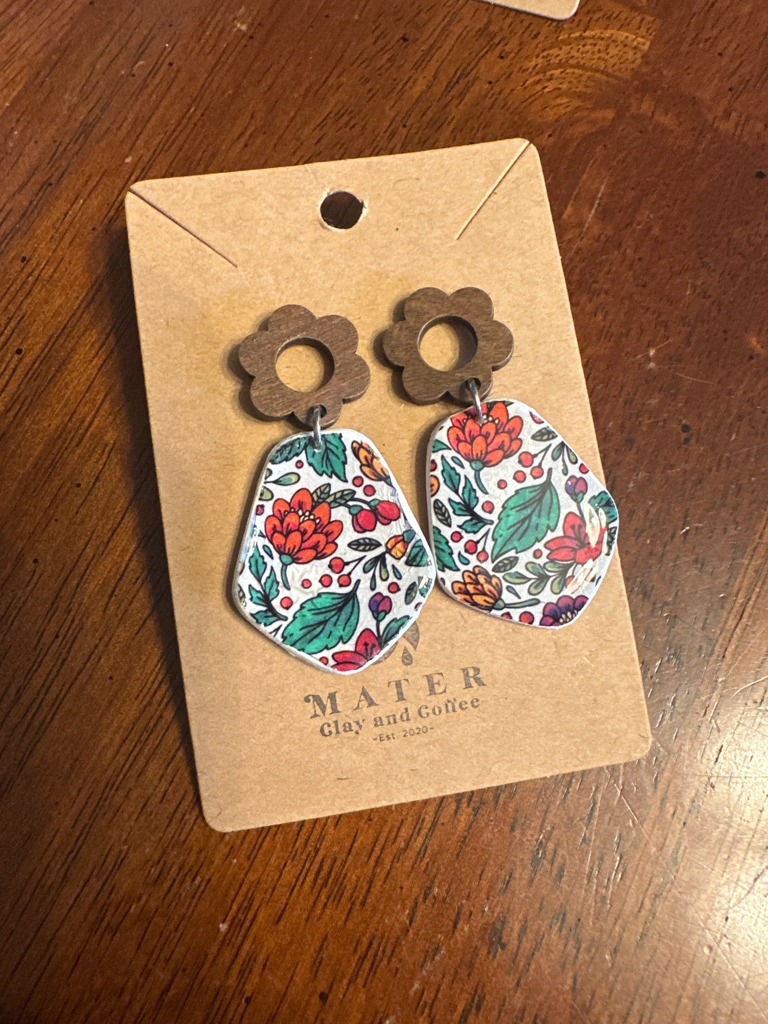 Floral with wooden flower posts