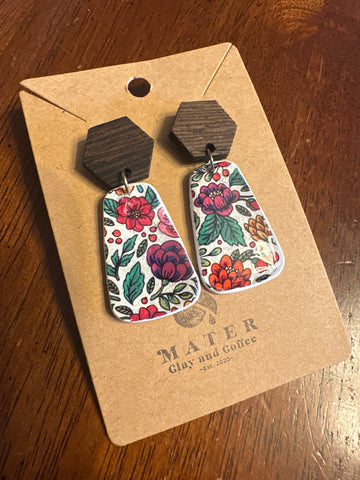 Floral with wooden hexagons